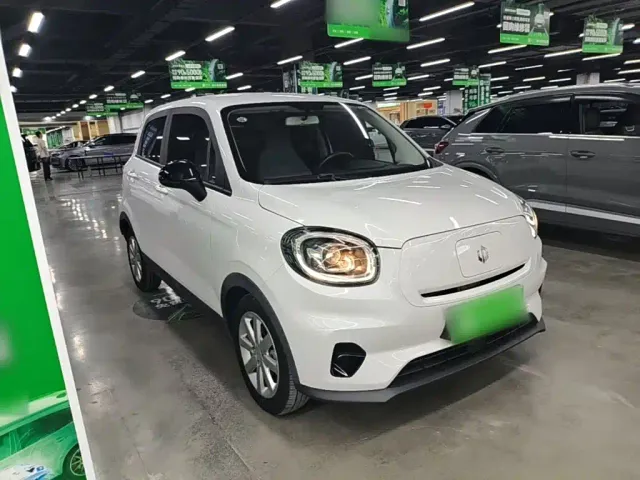 Leapmotor T03 — Фото автомобиля 3