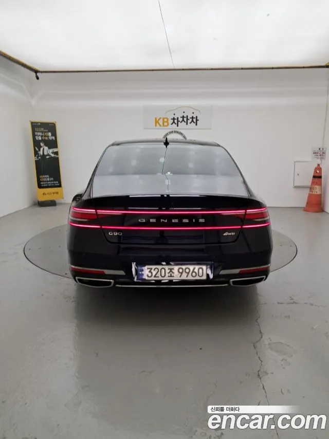 Genesis G90 RS4 — Фото автомобиля 4