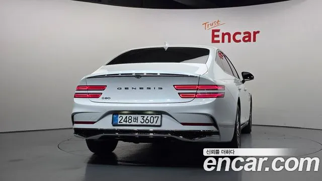 Genesis G80 Бензин 2.5 турбо 2WD — Фото автомобиля 4