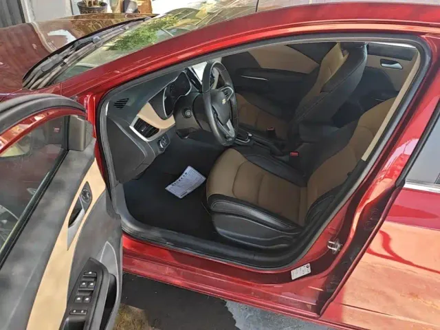 Chevrolet Monza — Фото автомобиля 15