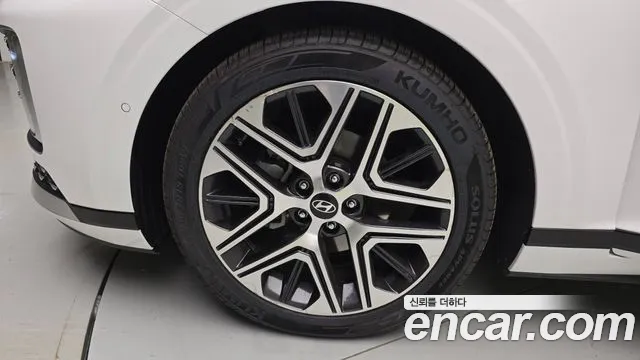 Hyundai Grandeur GN7 — Фото автомобиля 5