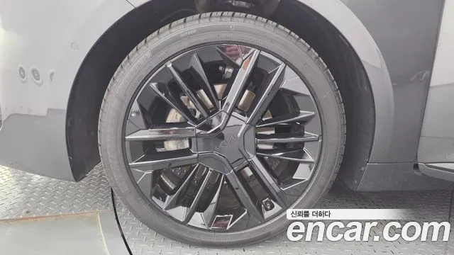 Kia K8 (New) Hybrid — Фото автомобиля 5