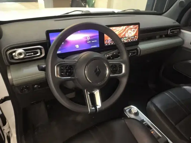 Baojun Yep — Фото автомобиля 10