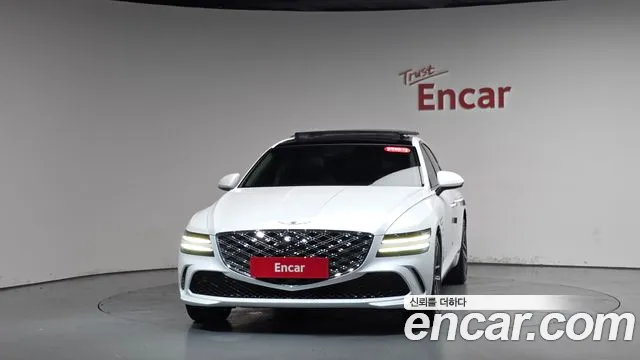 Genesis G80 RG3 — Фото автомобиля 3
