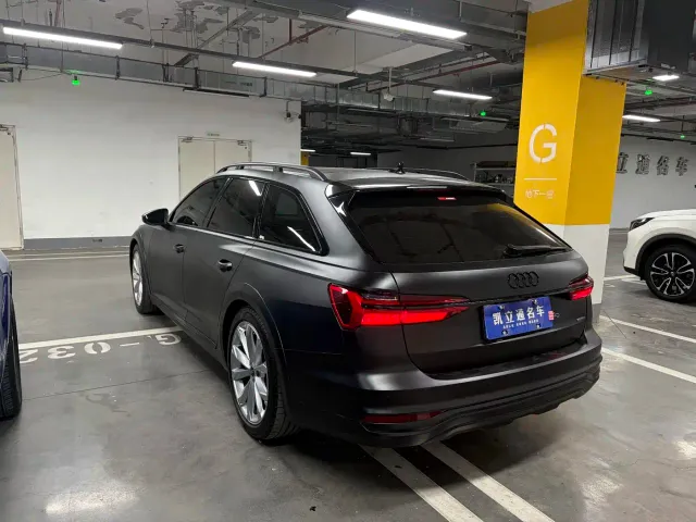Audi A6 — Фото автомобиля 3