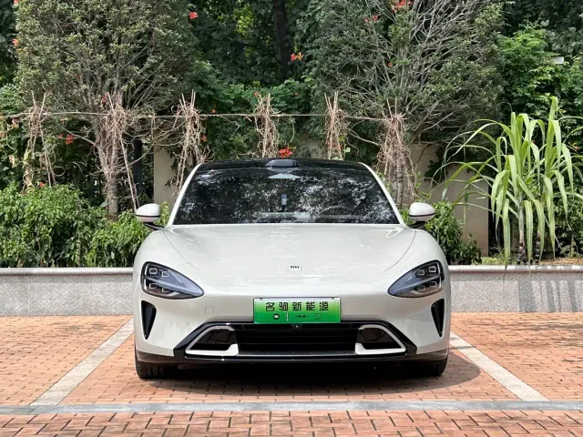 Xiaomi SU7 — Фото автомобиля 2