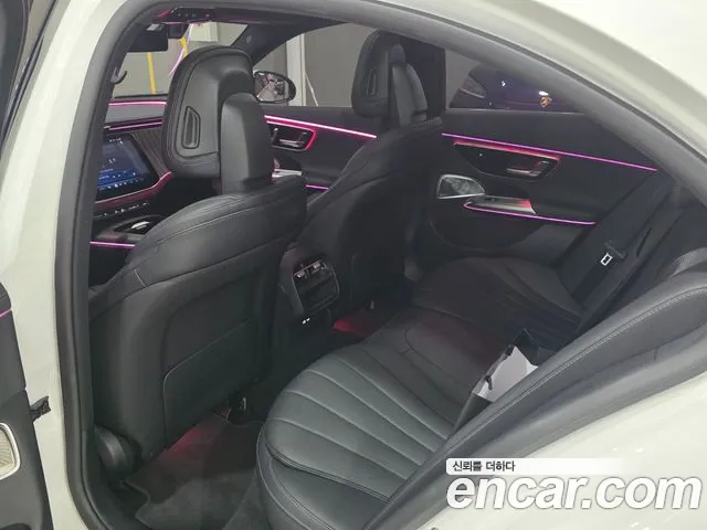 Mercedes-Benz E-Class E-класс W214 E300 4MATIC Exclusive — Фото автомобиля 12