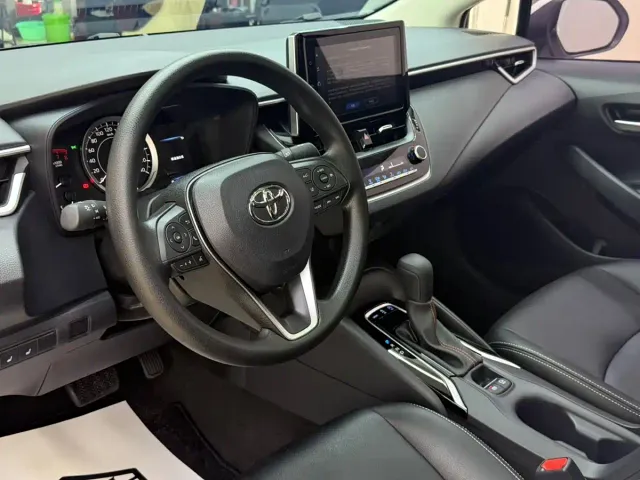Toyota Corolla — Фото автомобиля 7