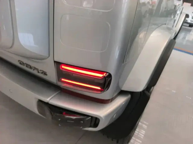 iCAR V23 — Фото автомобиля 7