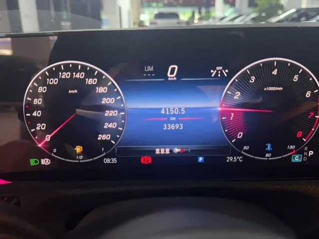 Mercedes-Benz A-Class — Фото автомобиля 9