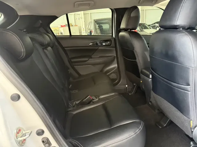 Mitsubishi Eclipse Cross — Фото автомобиля 6