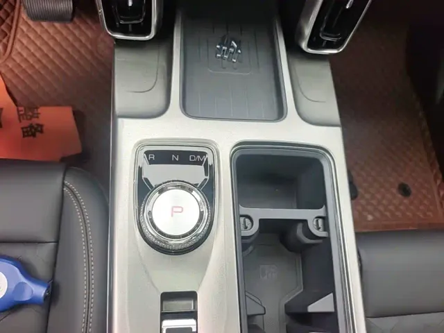 Haval Big Dog — Фото автомобиля 13