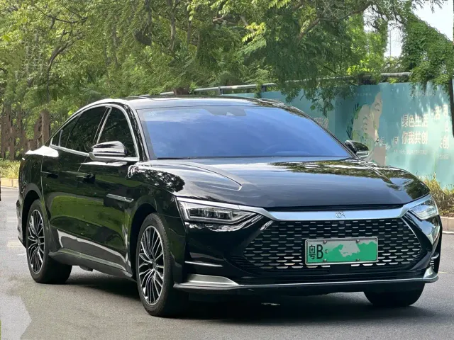 BYD Han — Фото автомобиля 7