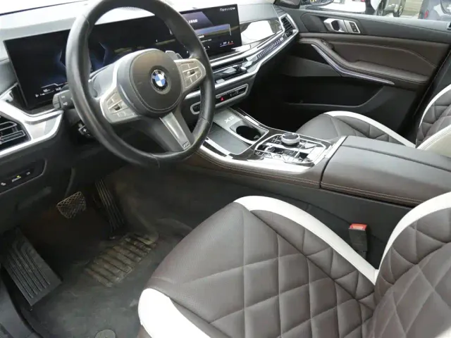 BMW X5 — Фото автомобиля 8
