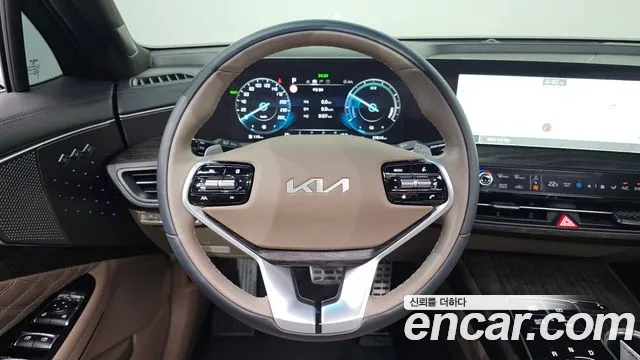 Kia K8 K8 Hybrid — Фото автомобиля 12