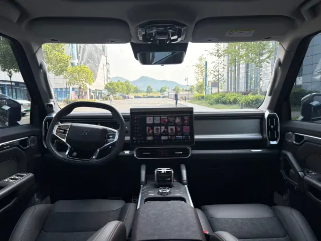 Jetour T2 — Фото автомобиля 10