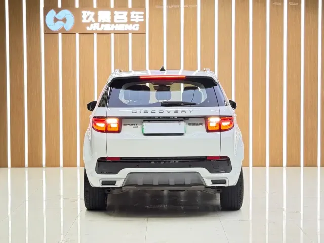 Land Rover Land Rover Discovery Sport PHEV 2022 Facelift P300e Plug-in Hybrid — Фото автомобиля 5