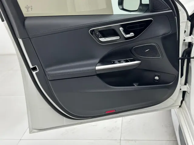 Mercedes-Benz C-Class — Фото автомобиля 19