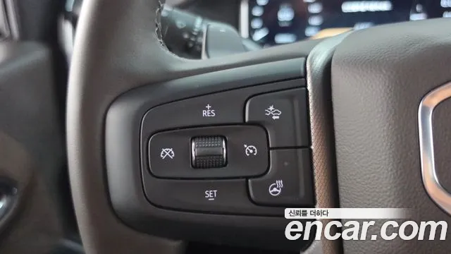 GMC Sierra — Фото автомобиля 14