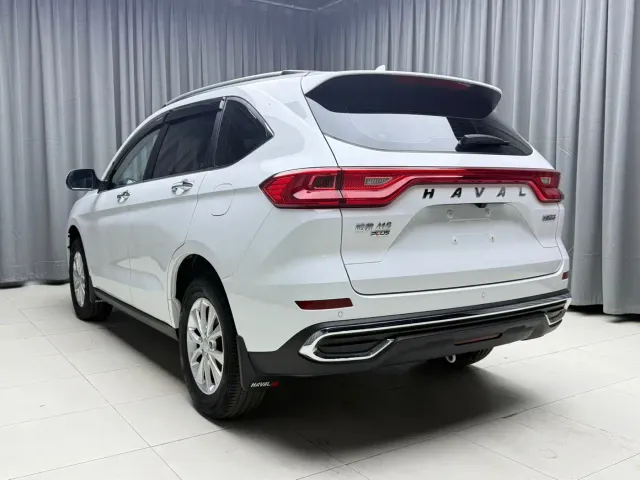 Haval M6 — Фото автомобиля 6