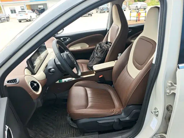 Wuling Bingo — Фото автомобиля 14