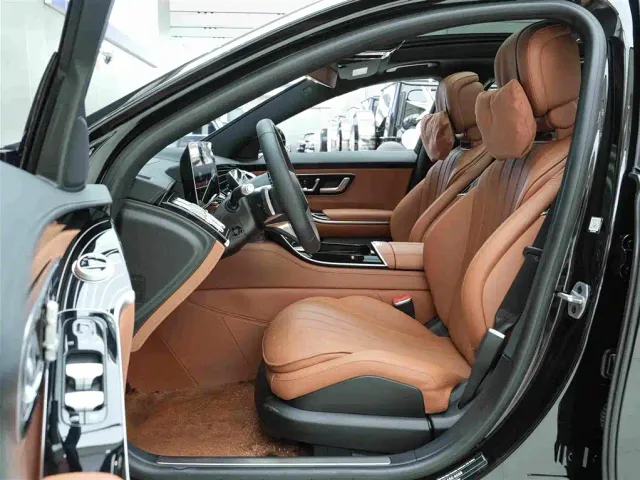 Mercedes-Benz S-Class — Фото автомобиля 11