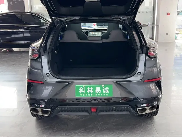 Changan UNI-T — Фото автомобиля 27