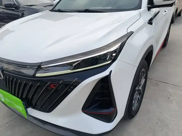 Changan CS75 Plus — Фото автомобиля 23