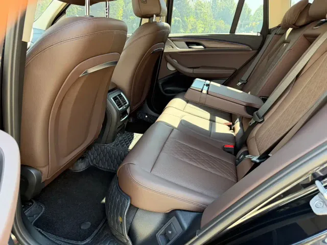 BMW X3 — Фото автомобиля 10