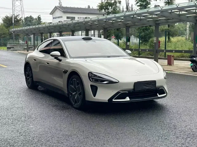 Xiaomi SU7 — Фото автомобиля 17