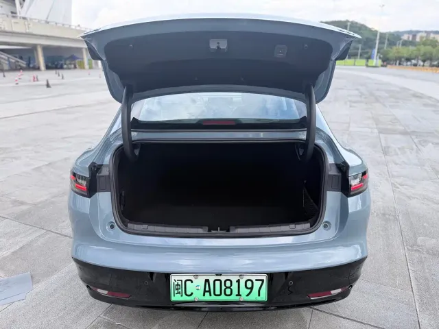 Leapmotor Leapmotor B01 2026 550 LiDAR Edition — Фото автомобиля 10