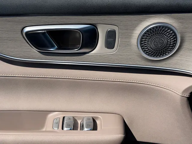 Chery Tiggo 8 PLUS — Фото автомобиля 23