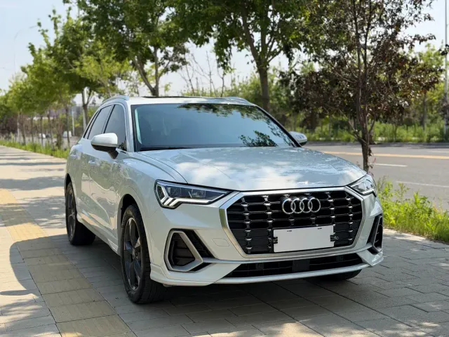 Audi Q3 — Фото автомобиля 3