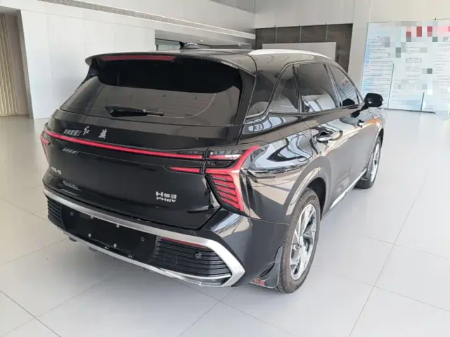 Hongqi HS3 PHEV — Фото автомобиля 6