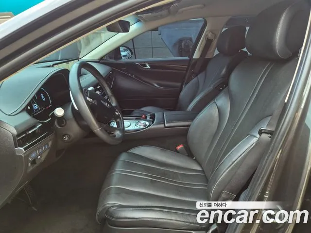 Genesis G80 RG3 — Фото автомобиля 10