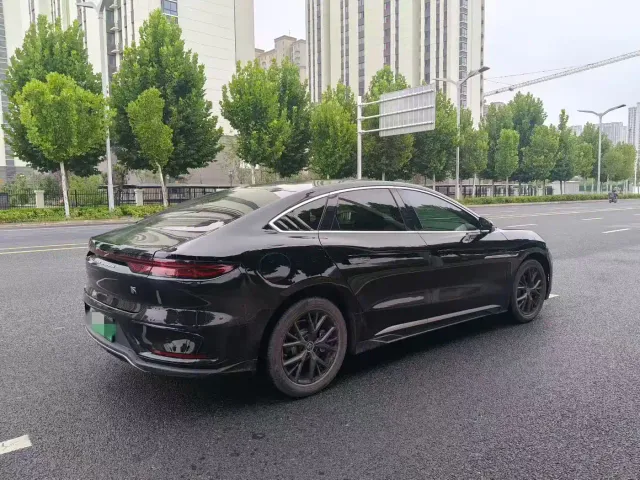BYD Han — Фото автомобиля 9