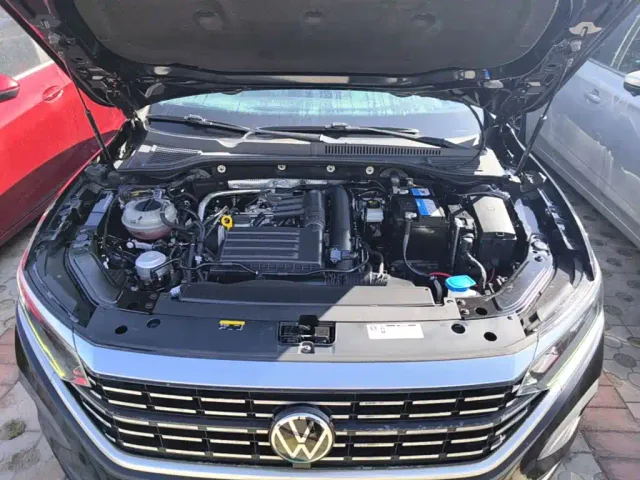 Volkswagen Passat — Фото автомобиля 19