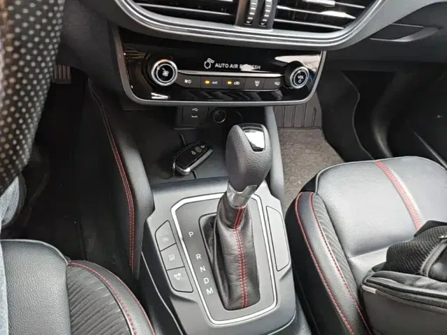 Ford Focus — Фото автомобиля 8