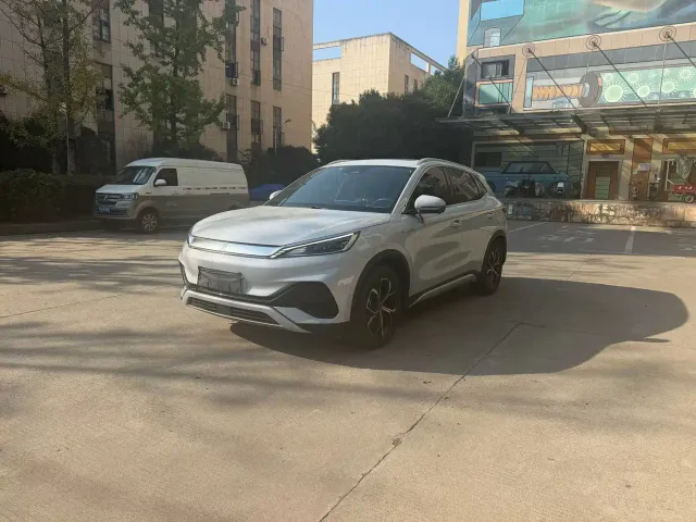 Фотография автомобиля — BYD Yuan PLUS