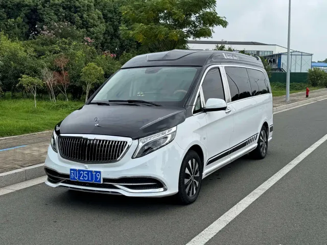 Фотография автомобиля — Mercedes-Benz Vito