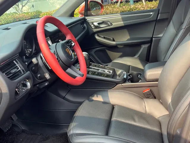 Porsche Macan — Фото автомобиля 5