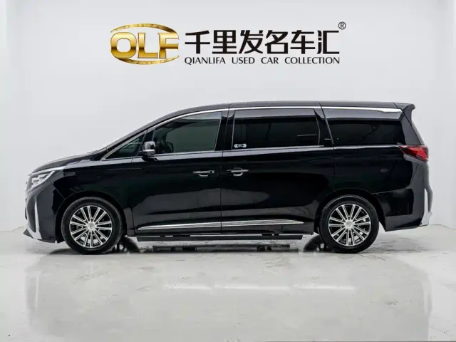 GAC Trumpchi M8 — Фото автомобиля 7