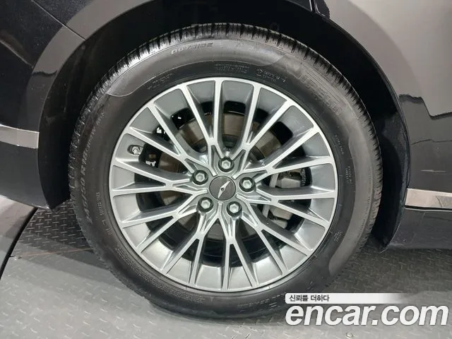 Genesis G80 RG3 — Фото автомобиля 5
