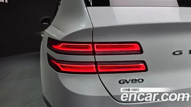 Genesis GV80 — Фото автомобиля 8