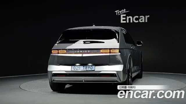 Hyundai Ioniq 5 New — Фото автомобиля 4