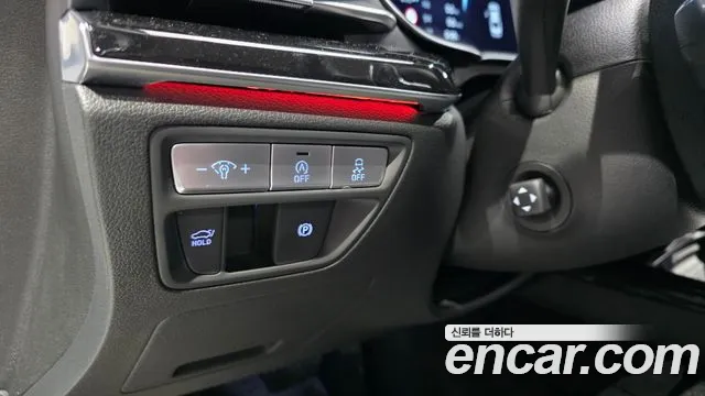Genesis G80 Бензин 2.5 турбо AWD — Фото автомобиля 12