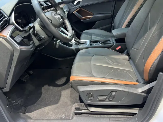 Audi Q3 — Фото автомобиля 13