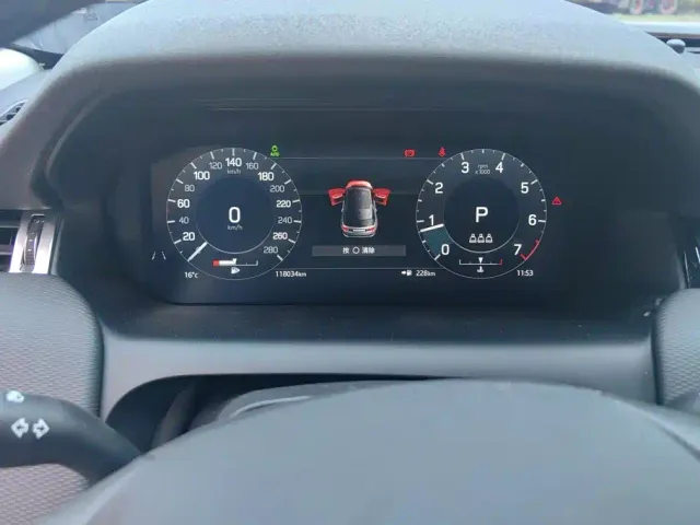 Land Rover Discovery Sport — Фото автомобиля 14