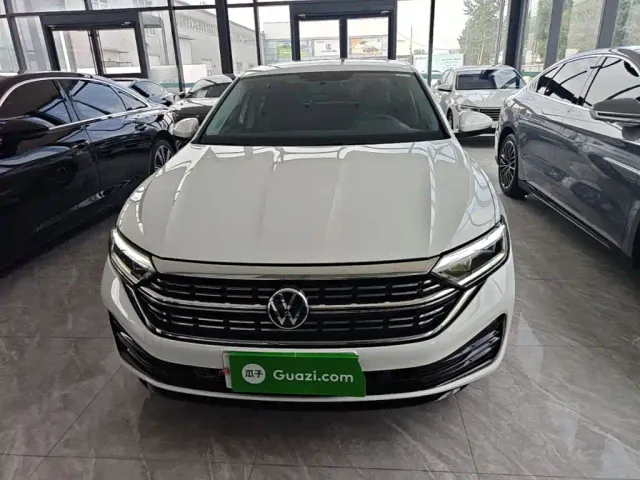 Volkswagen Sagitar — Фото автомобиля 2