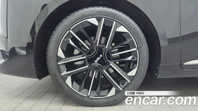 Kia K8 Signature — Фото автомобиля 5